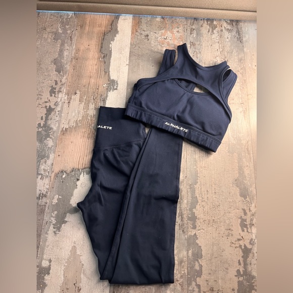 Alphalete Sports Bra and Leggings - Picture 1 of 9